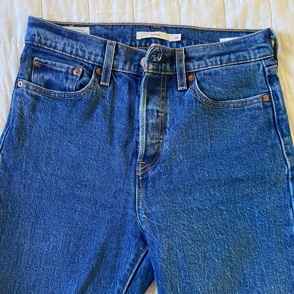 Levi’s Wedgie 26